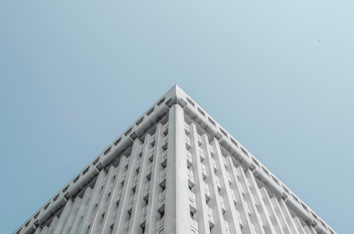 AG体育：点亮指尖的竞技热潮，体验与回馈并行的全新娱乐之旅